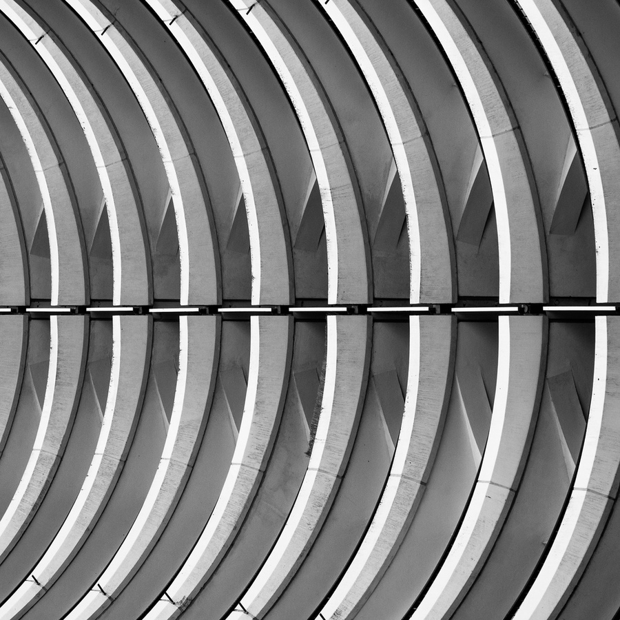 Curved ribs of a modern structure