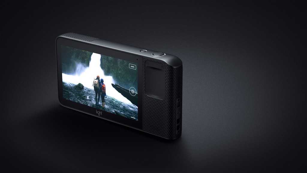 Light L16 camera, rear view with screen