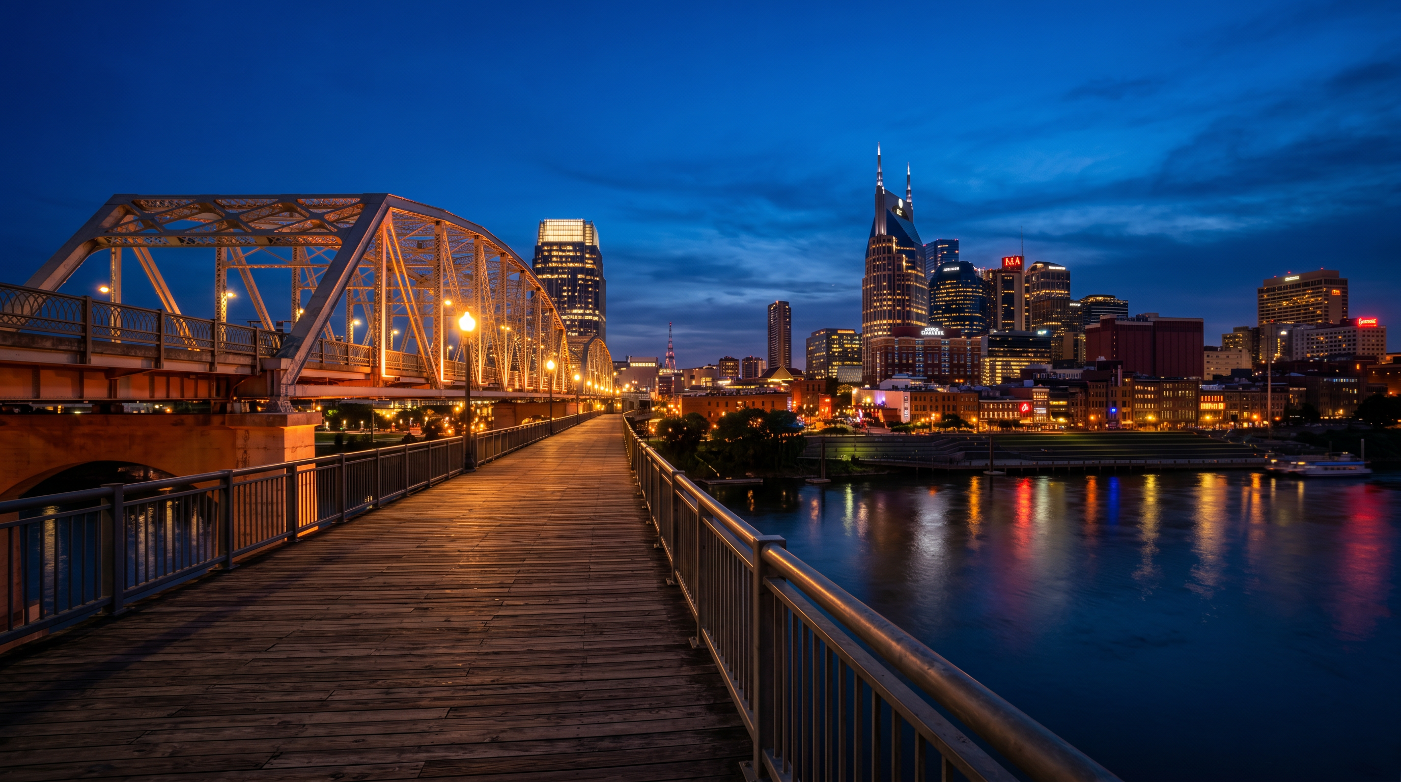 John Seigenthaler Pedestrian Bridge — Nashville Skyline Viewpoint — from the Nashville Photographer's Guide