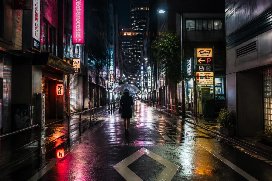 7 Mistakes You’re Making with Street Photography (and How to Fix Them)