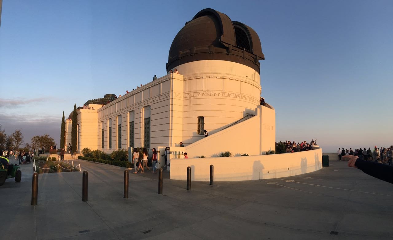Griffith Observatory Photography Guide: Hollywood Sign, Skyline & Building