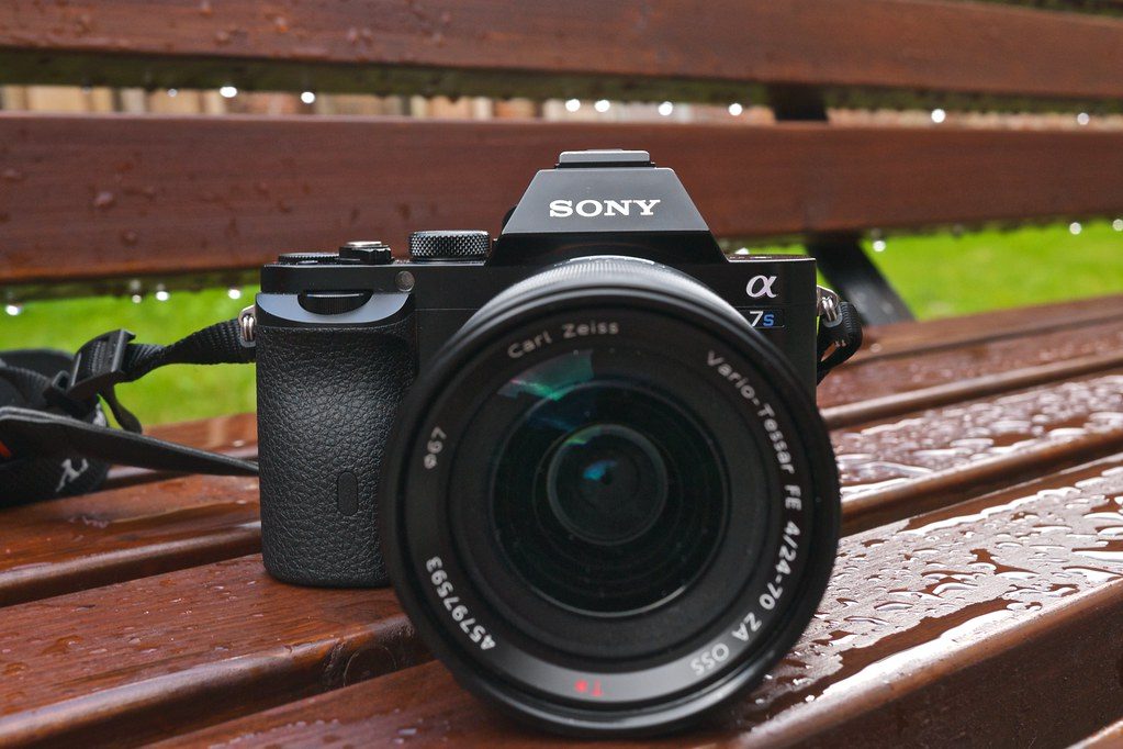 Macro shot of a 50mm camera lens aperture, a fundamental tool in photography for beginners.