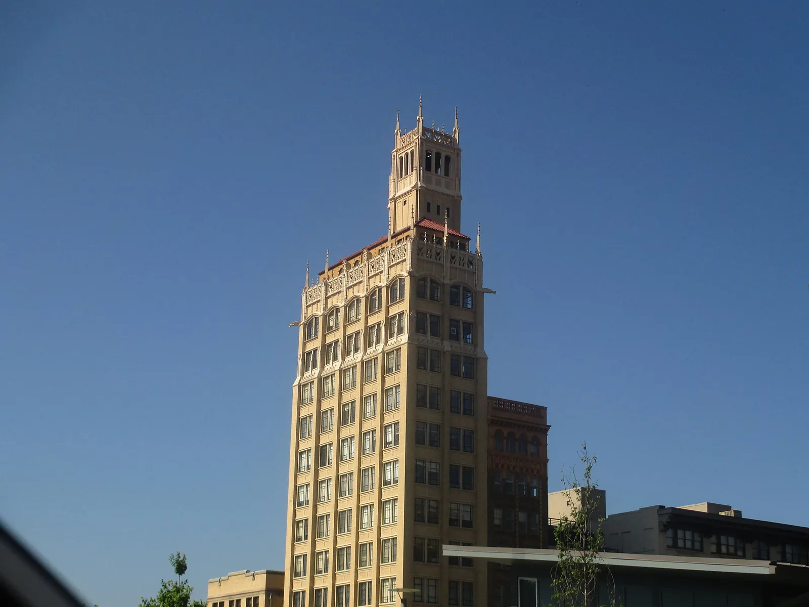 Art Deco Jackson Building in downtown Asheville, North Carolina demonstrating a travel photography composition.