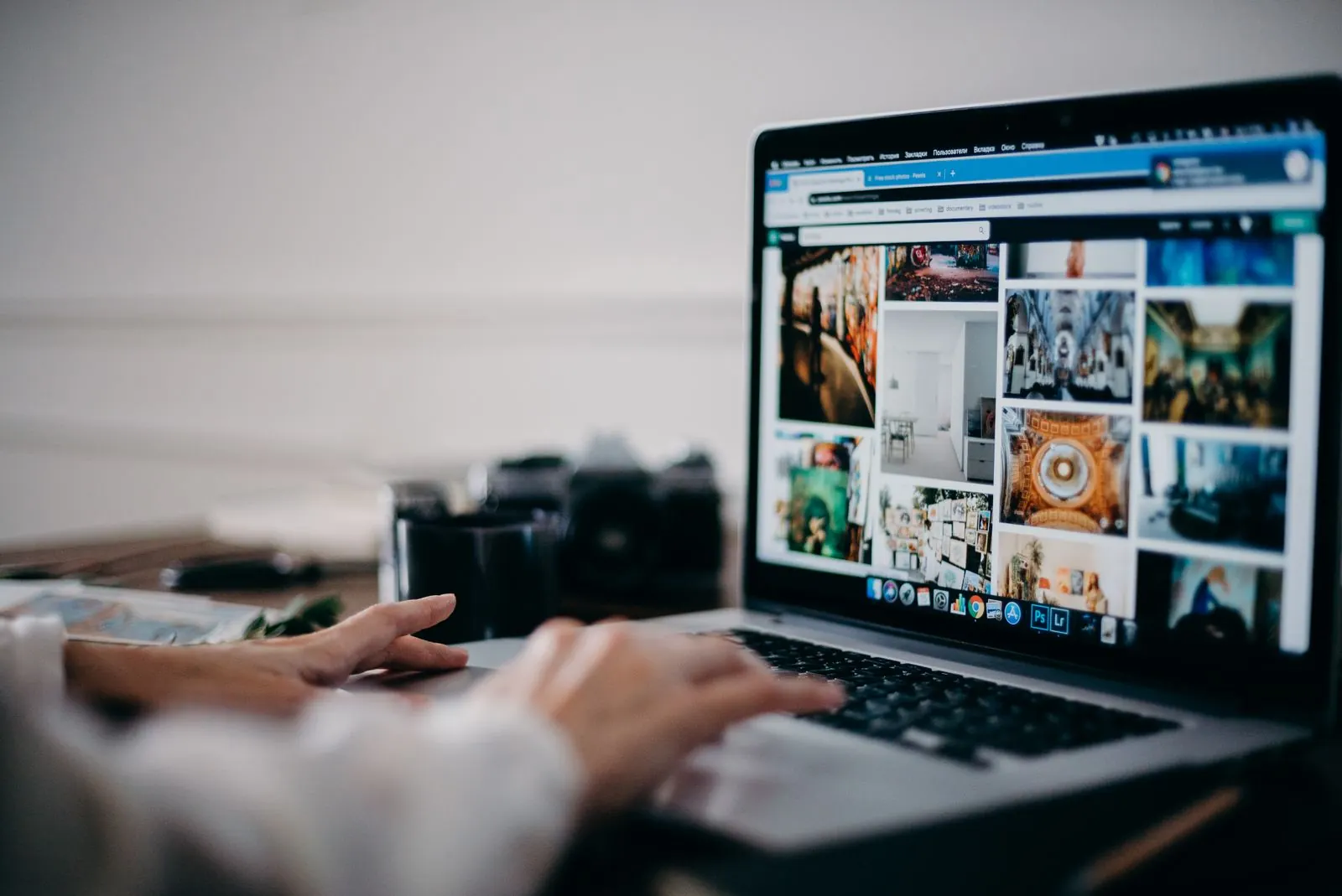 SmugMug vs Pixieset 2026: Which is Better for Client Galleries