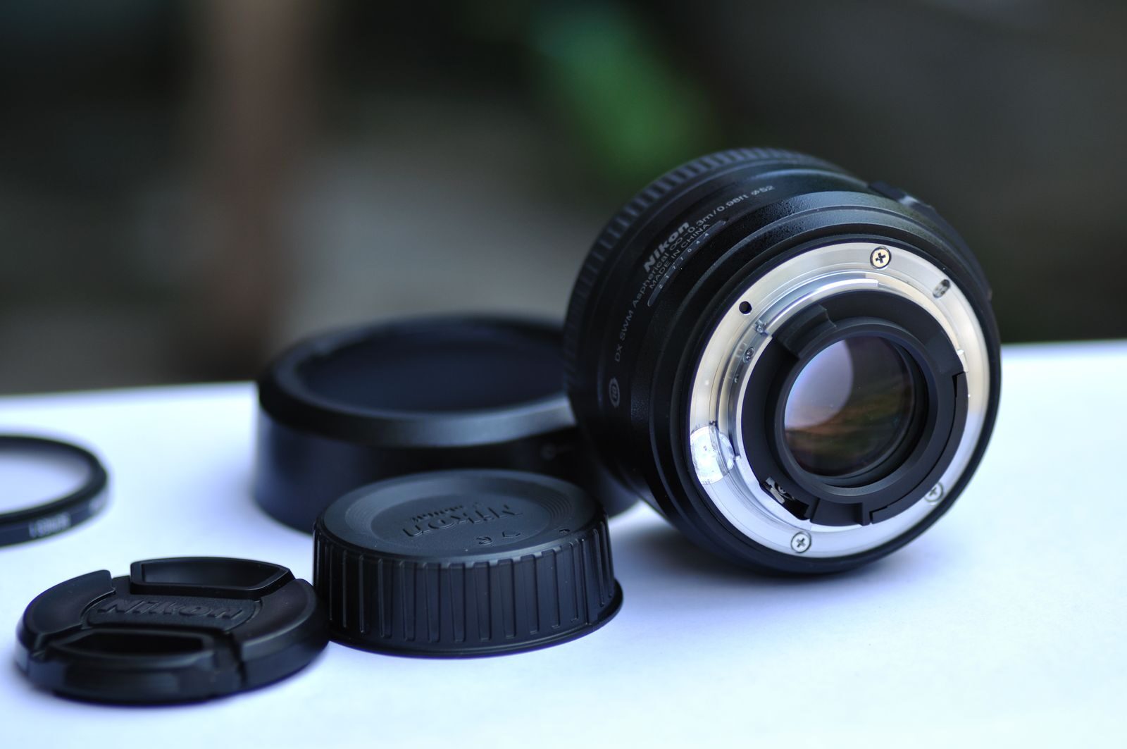 Nikon D810 mounted on a tripod for landscape photography demonstrating low-ISO long-exposure composition for a Nikon D810 buyer guide tutorial.