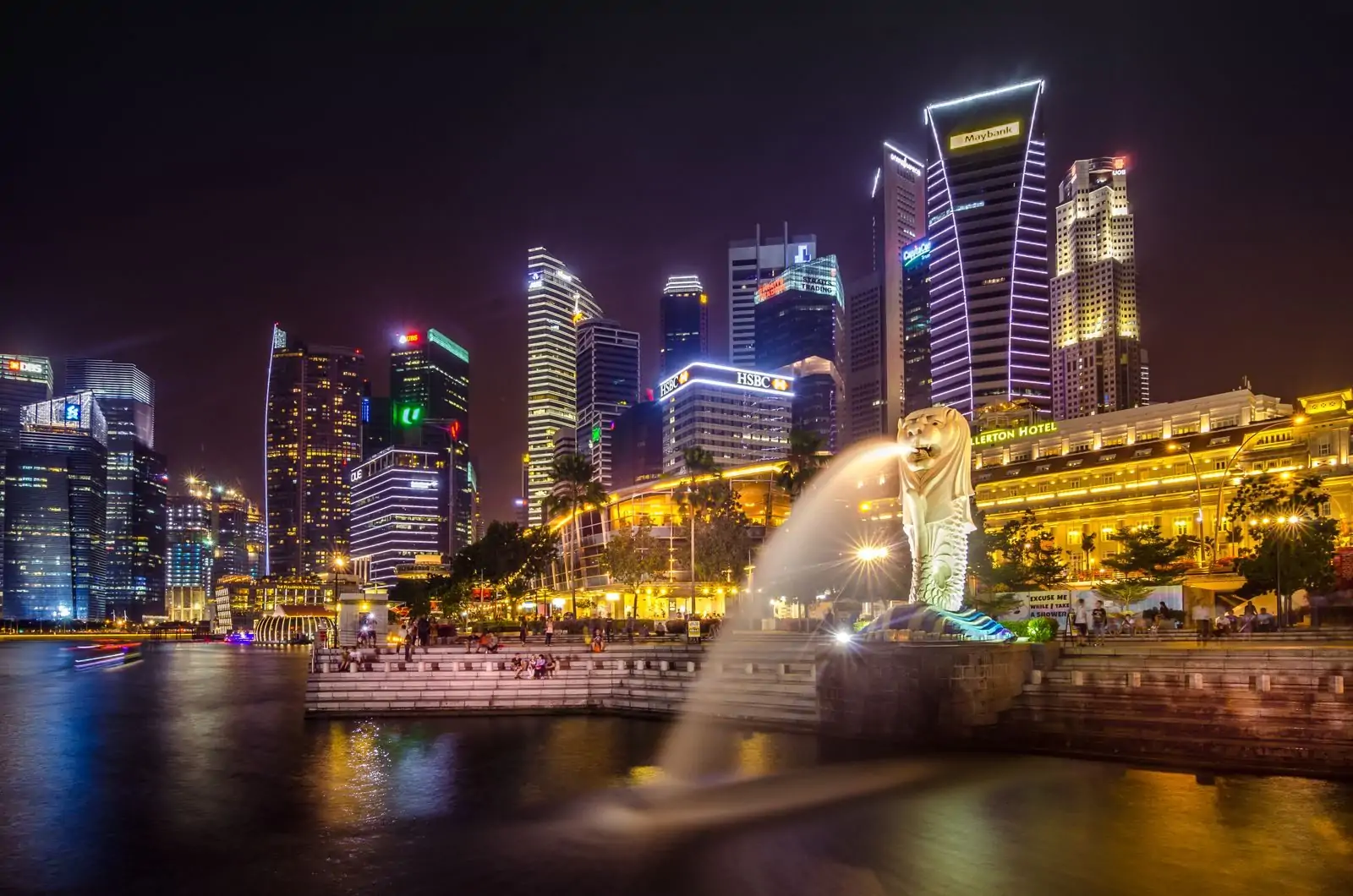 Landscape view of Marina Bay skyline in Singapore at twilight demonstrating a travel photography composition.