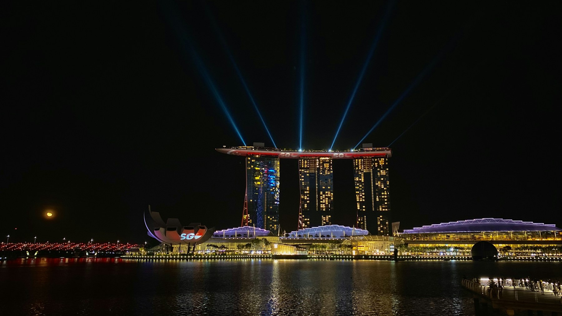 Marina Bay Sands waterfront light show at night