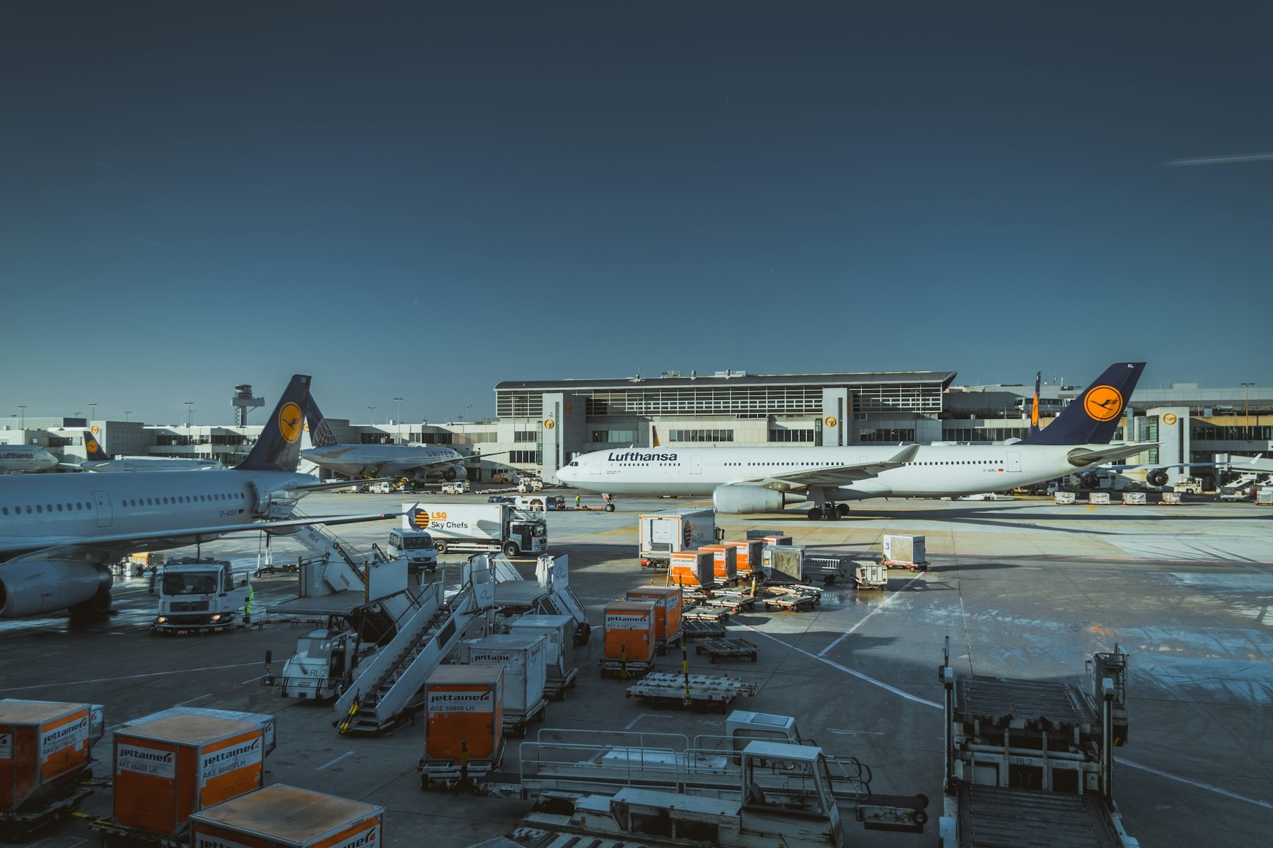 Lufthansa aircraft on the apron at Frankfurt Airport