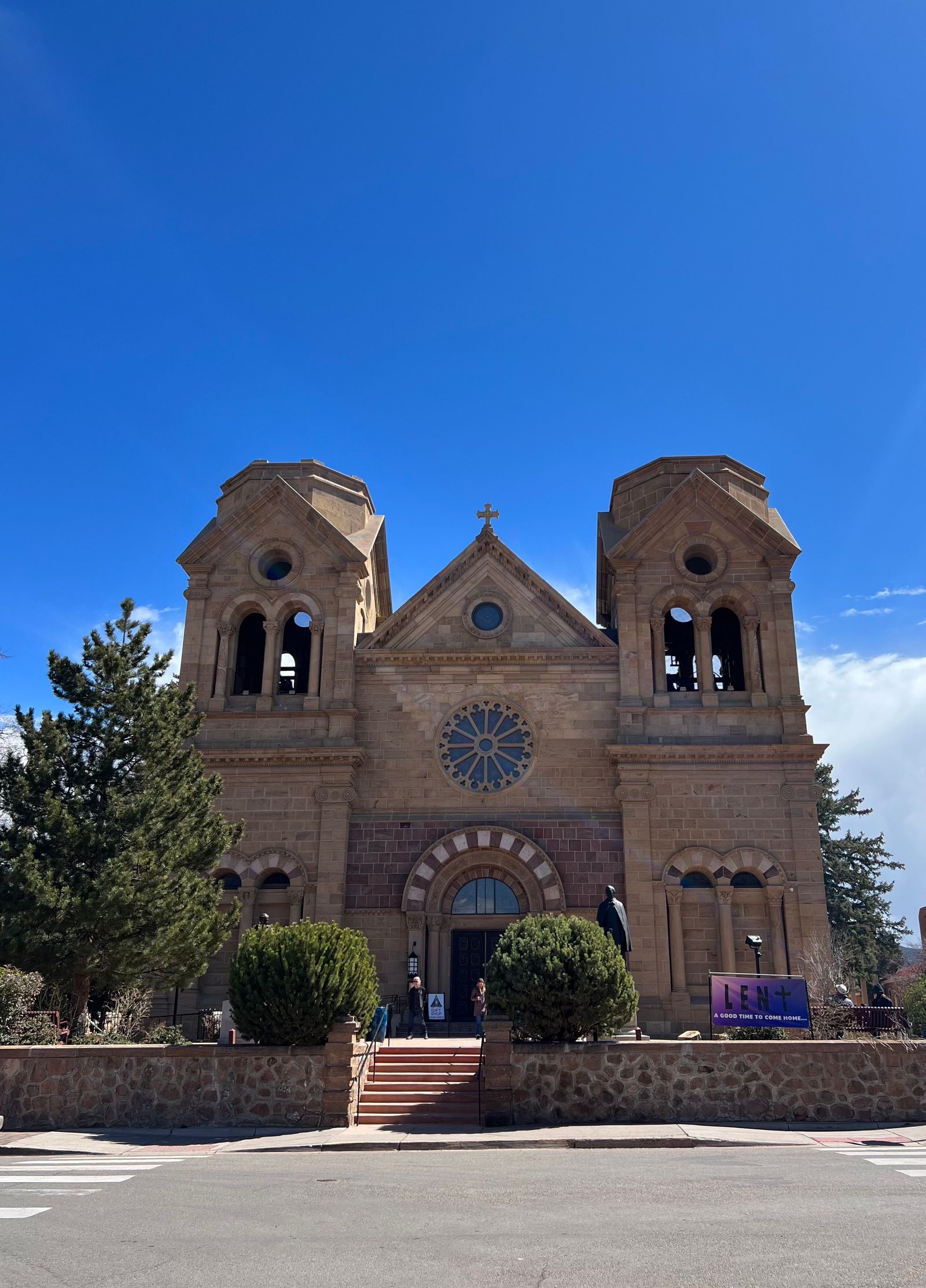 Cathedral Basilica of St. Francis of Assisi in Santa Fe, New Mexico, twin bell towers and rose window