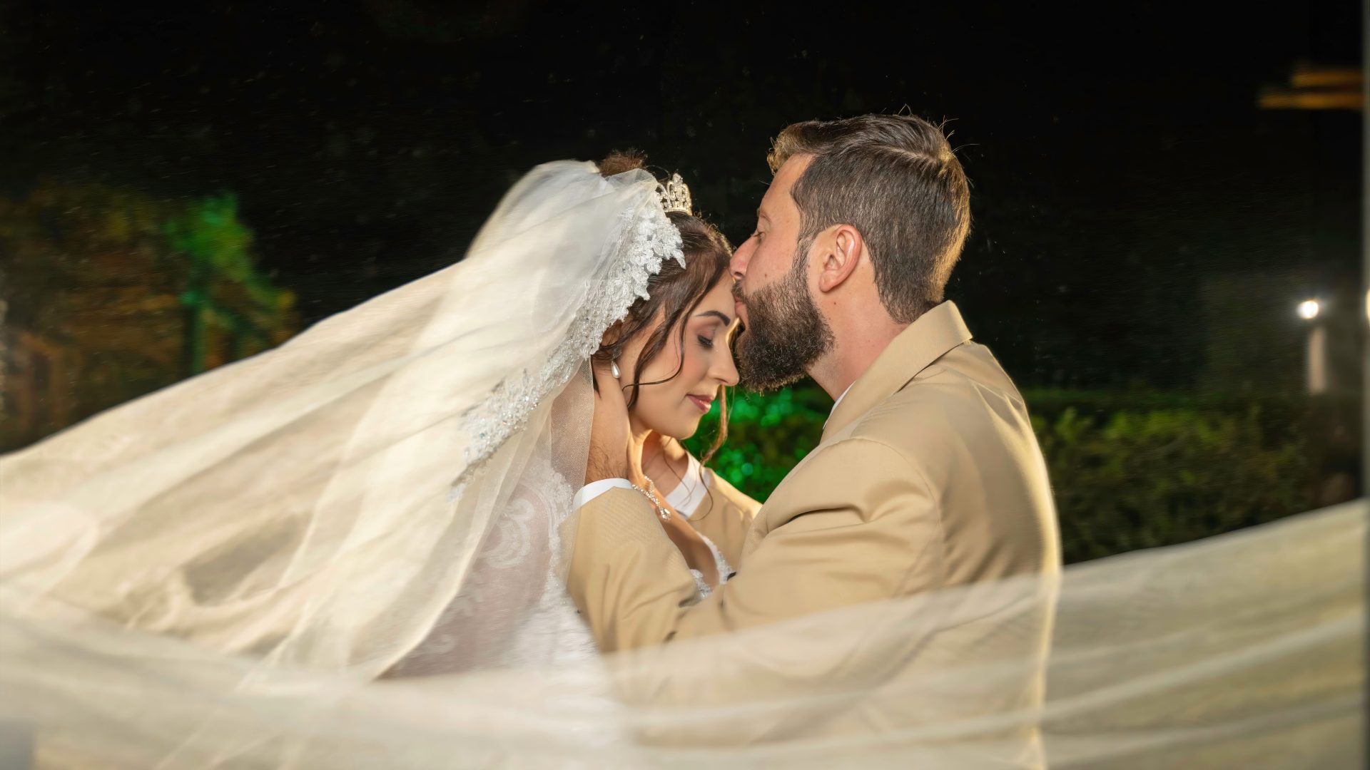 Panasonic Lumix S5 II Wedding Settings: Focus, Light, and Cards